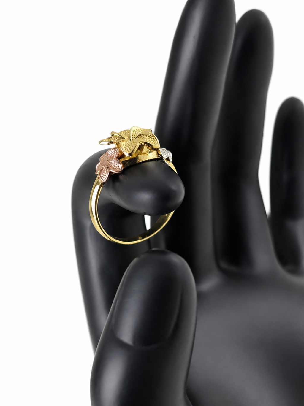 Anillo Jardín Tricolor de Oro 10K