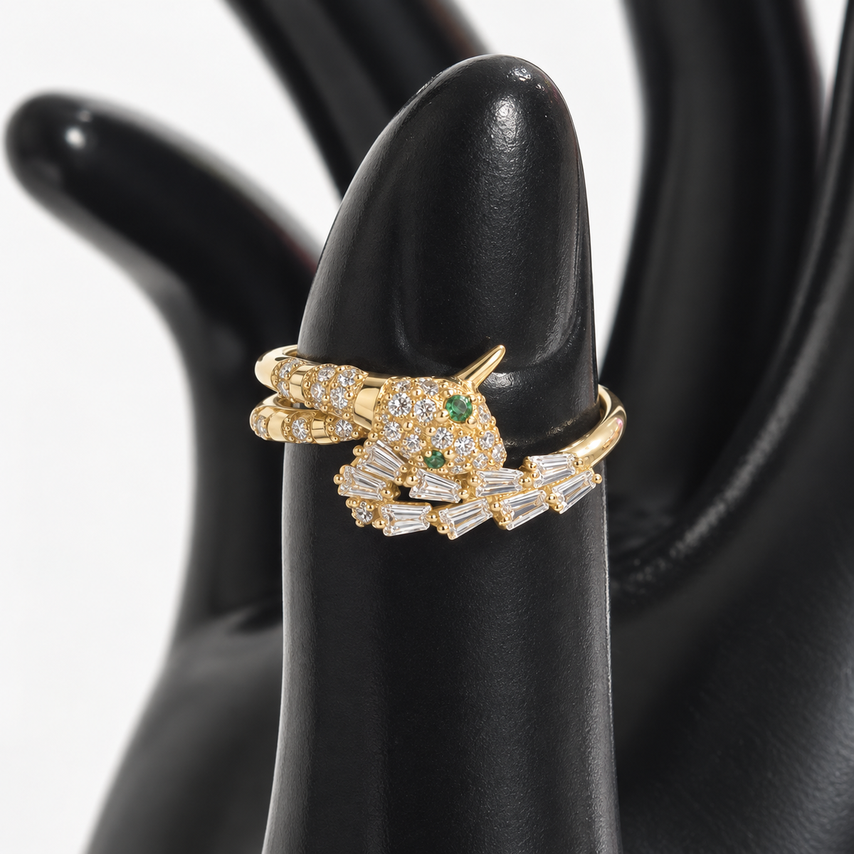 Anillo de serpiente