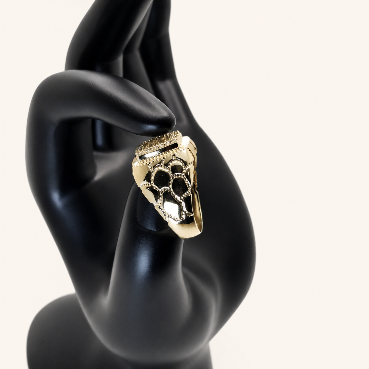 Anillo Nugget Fortaleza 10k
