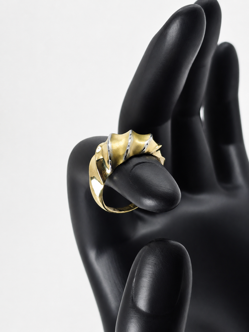 Anillo Ondas Doradas de Oro 10K