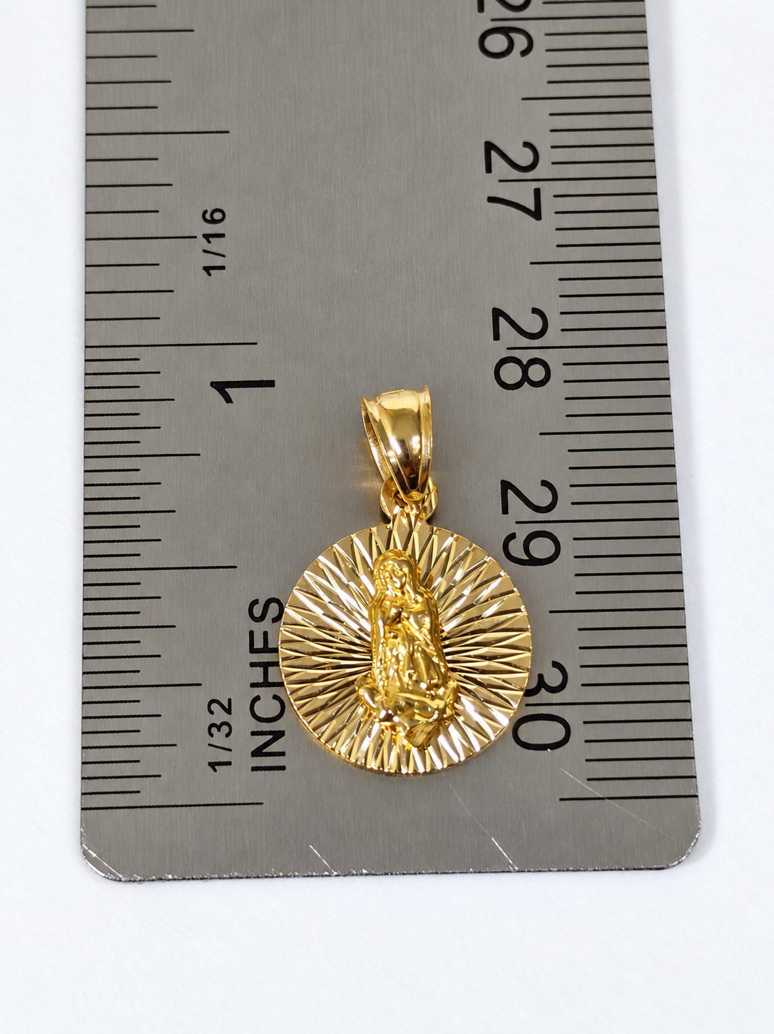 Medalla Redonda de la Virgen de Guadalupe en Oro 10K