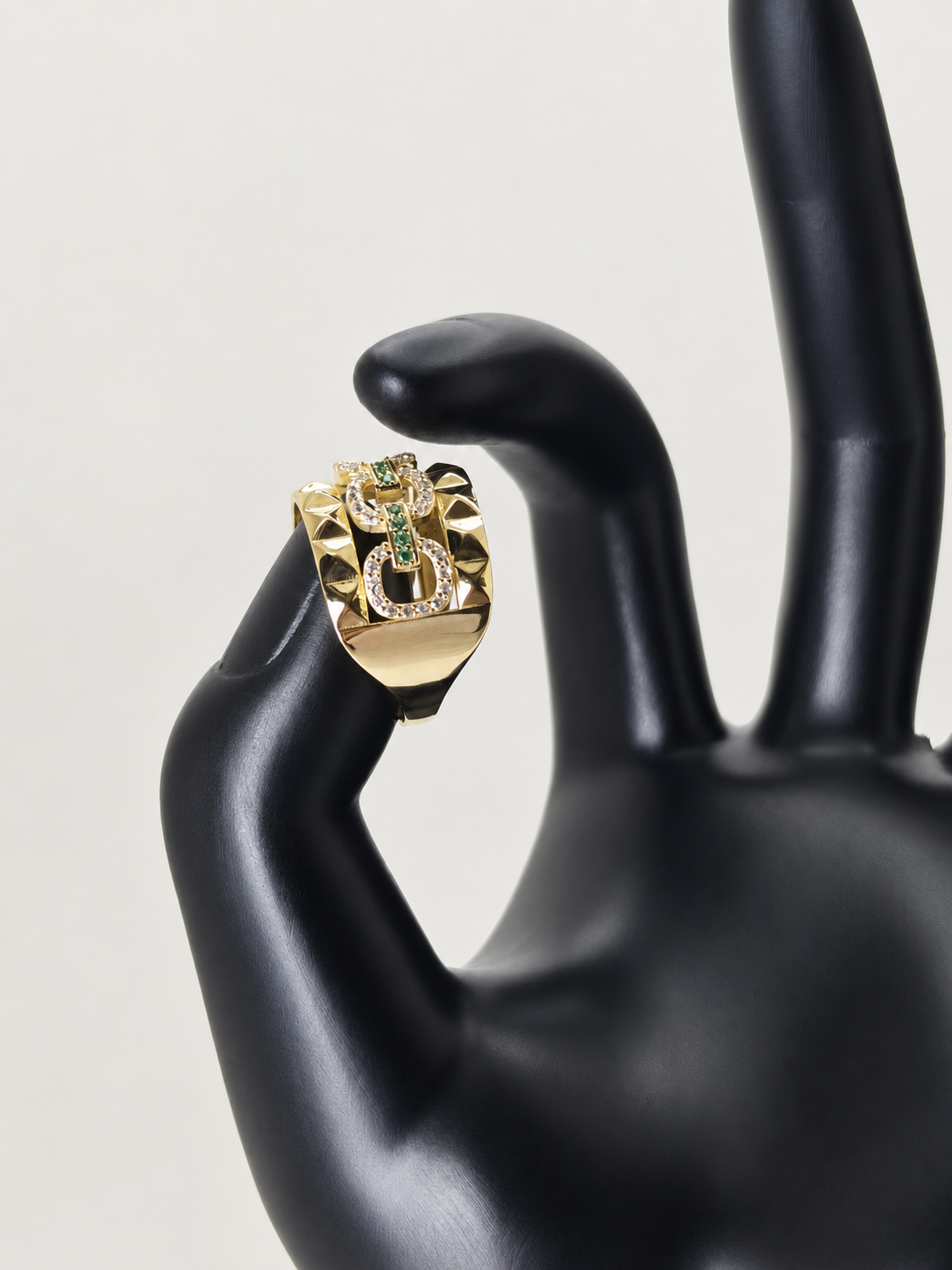 Anillo Eslabon Verde Dorado 10k