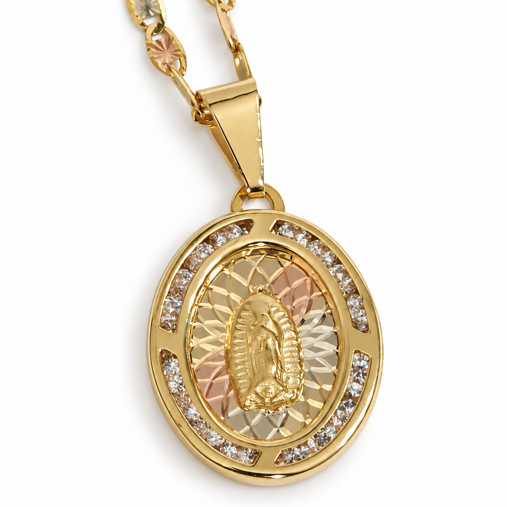 Virgen de Guadalupe con Cadena Valentino de Oro 10K