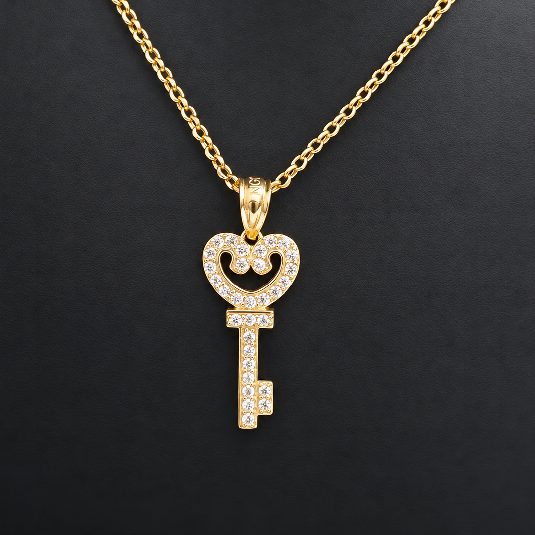 Cadena cable con dije de llave en oro 10K