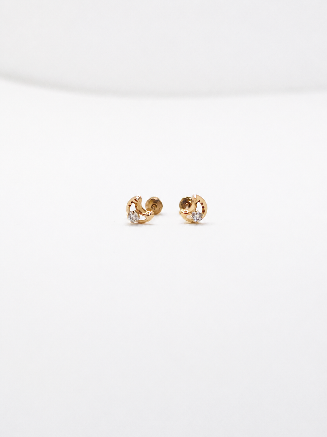 Aretes Luna Brillante