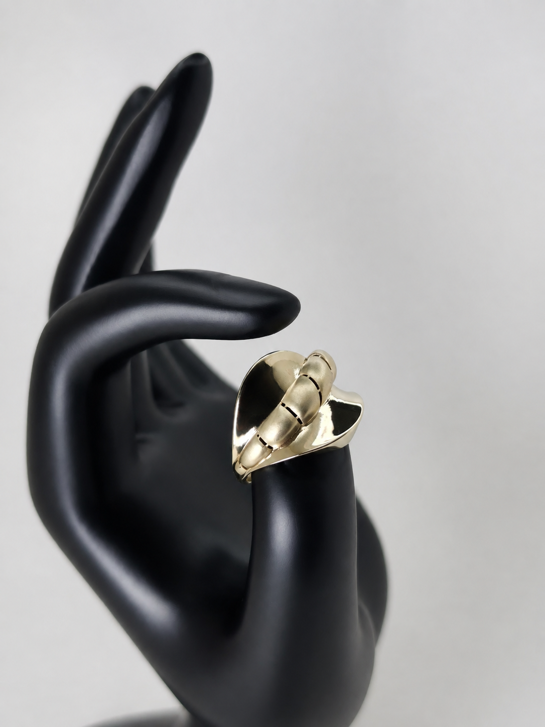 Anillo Abbraccio Italiano 10k