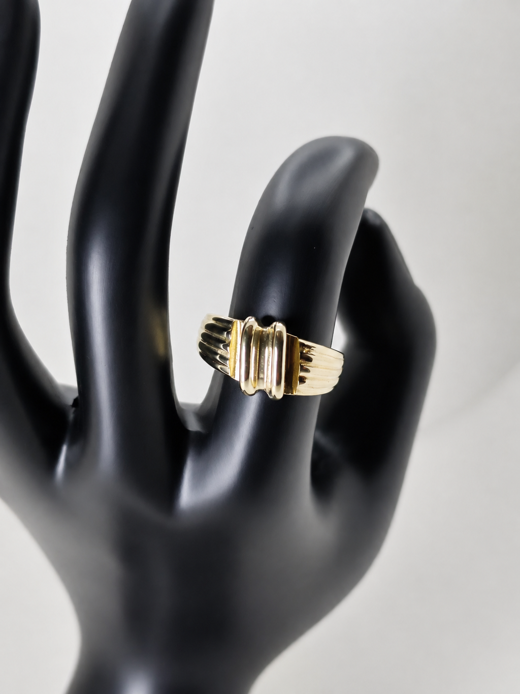 Anillo Doble Pilar Dorado