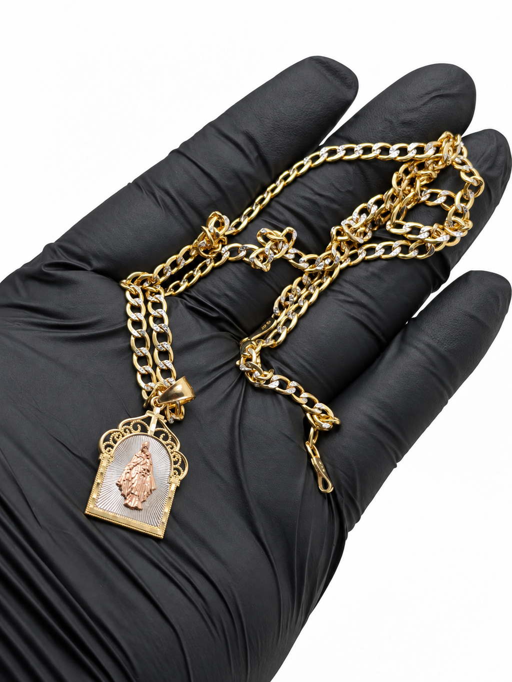 Virgen del Carmen con Cadena Cubana Diamantada de Oro 10K